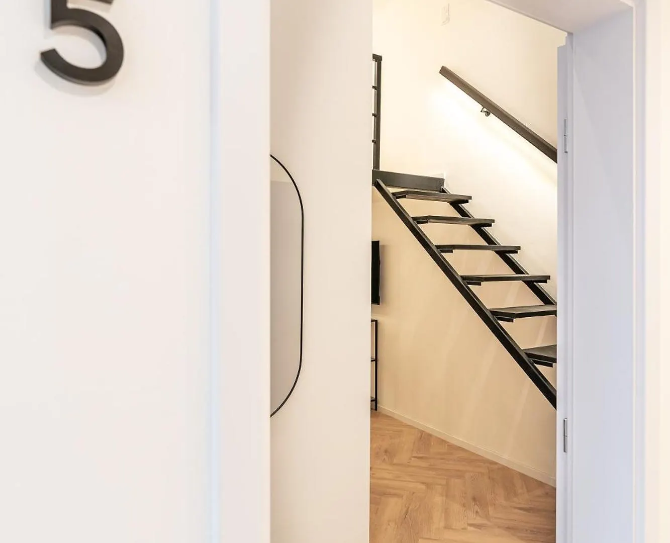 E22 - Boutique Apartments, Best Location by BQA Budapest 0*,