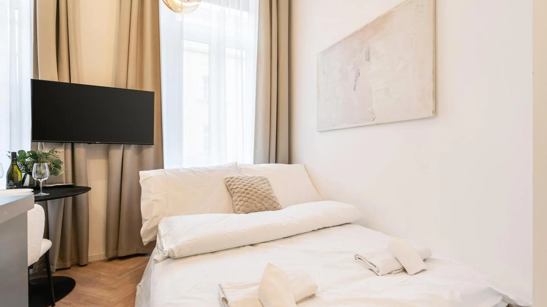 Apartment E22 - Boutique Apartments, Best Location by BQA Budapest Hungary