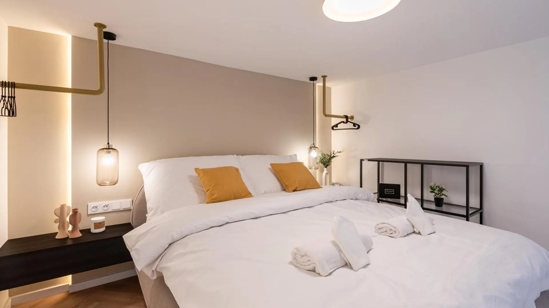 Apartment E22 - Boutique Apartments, Best Location by BQA Budapest