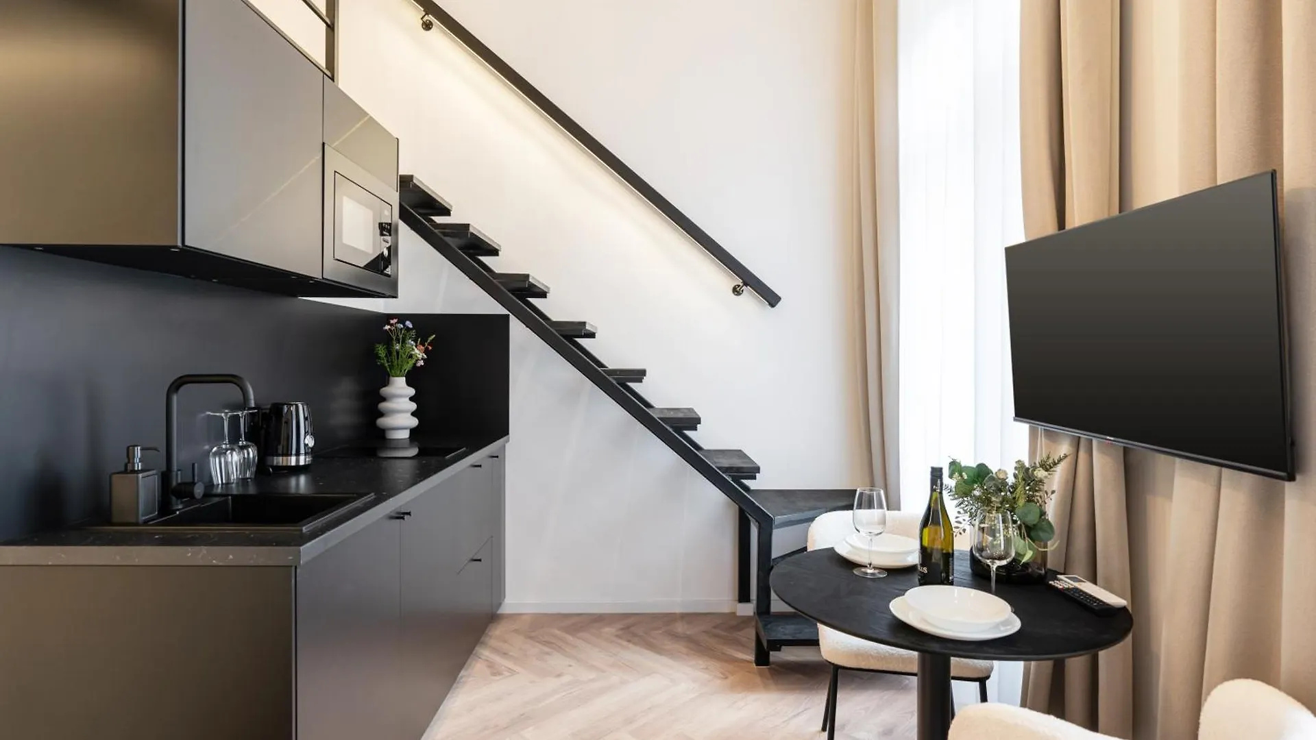 E22 - Boutique Apartments, Best Location by BQA Budapest Hungary